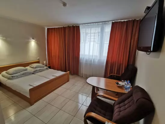 Baza noclegowa / pokoje hotelowe