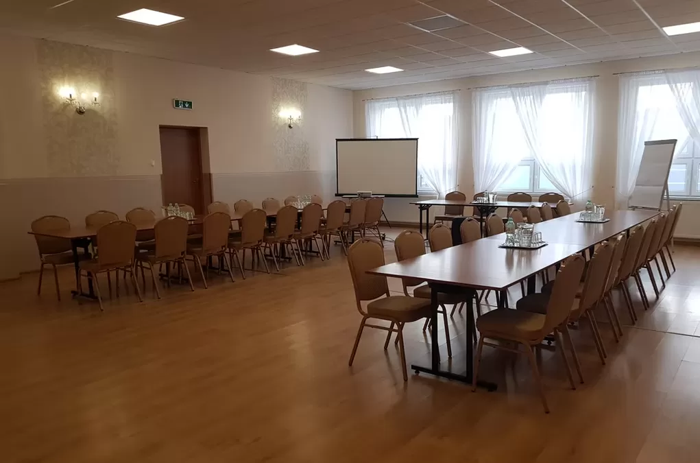 Ośrodek Szkoleniowo- Hotelowy Leśne Zacisze*** - Sala konferencyjno-bankietowa