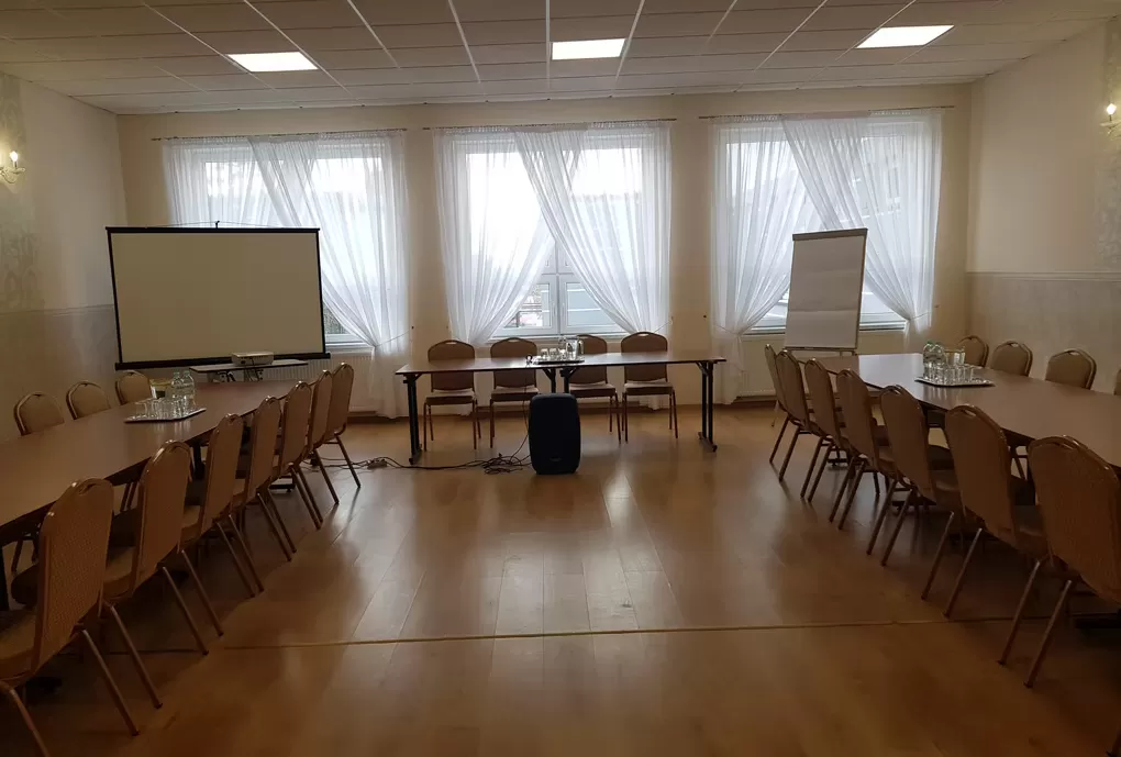 Ośrodek Szkoleniowo- Hotelowy Leśne Zacisze*** - Sala wykładowa 2
