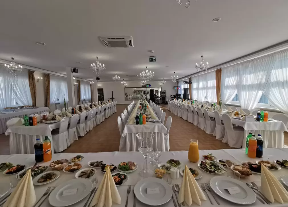 Sale szkoleniowe / zaplecze konferencyjne