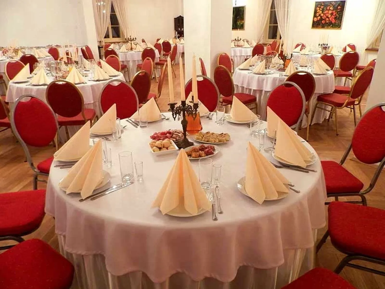 Sala Dwór Strzyżew - Salonik
