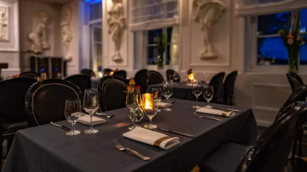 Konferencje i bankiety / restauracje hotelowe