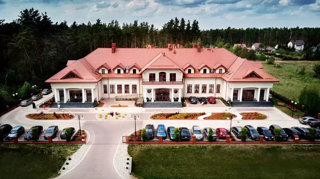 Warszawska 34 - Centrum Bankietowo-Usługowe - zdjęcie główne