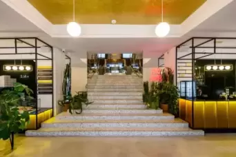 Zdjęcie obiektu W Orbicie Słońca