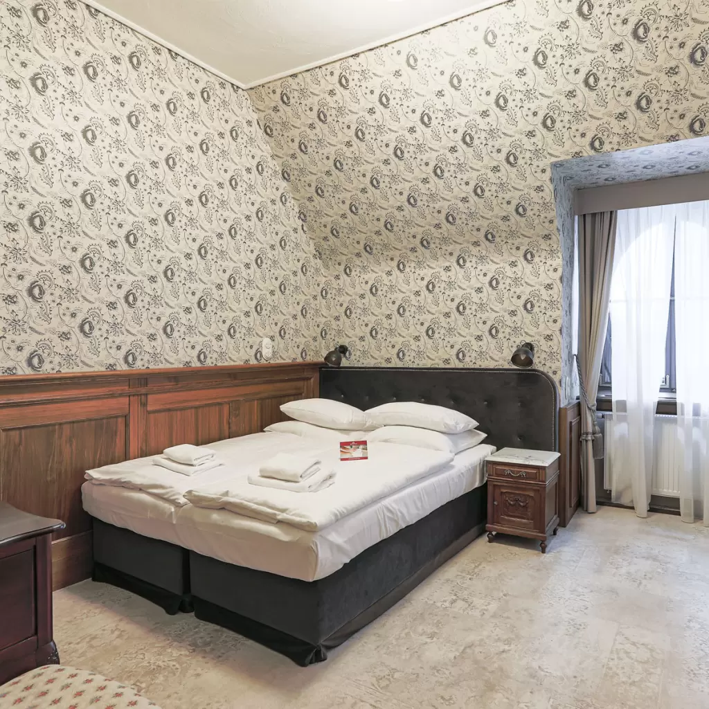 Baza noclegowa / pokoje hotelowe