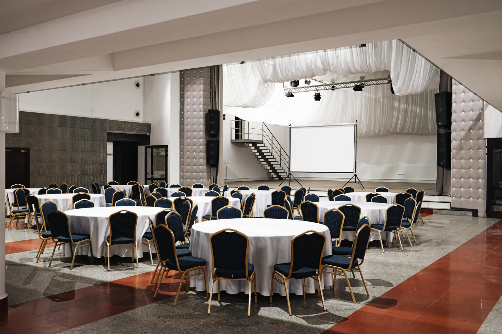 Wnętrze Sala Wehikuł Czasu – zdjęcie 3