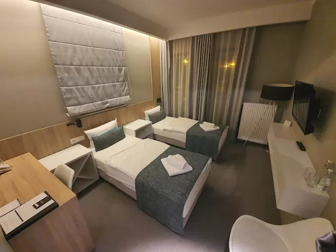 Baza noclegowa / pokoje hotelowe