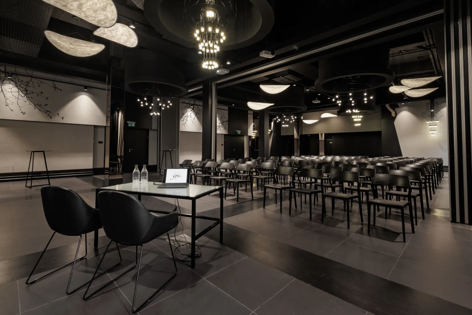 Duza sala w  3 Trio Białystok***
