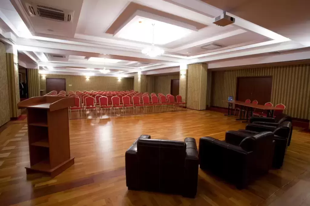 Sale szkoleniowe / zaplecze konferencyjne