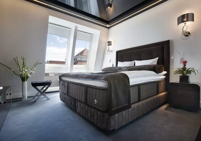 Baza noclegowa / pokoje hotelowe