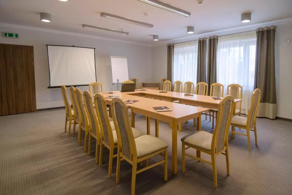Sale szkoleniowe / zaplecze konferencyjne