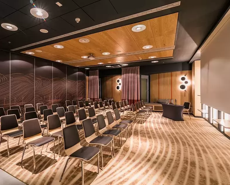 Sale szkoleniowe / zaplecze konferencyjne