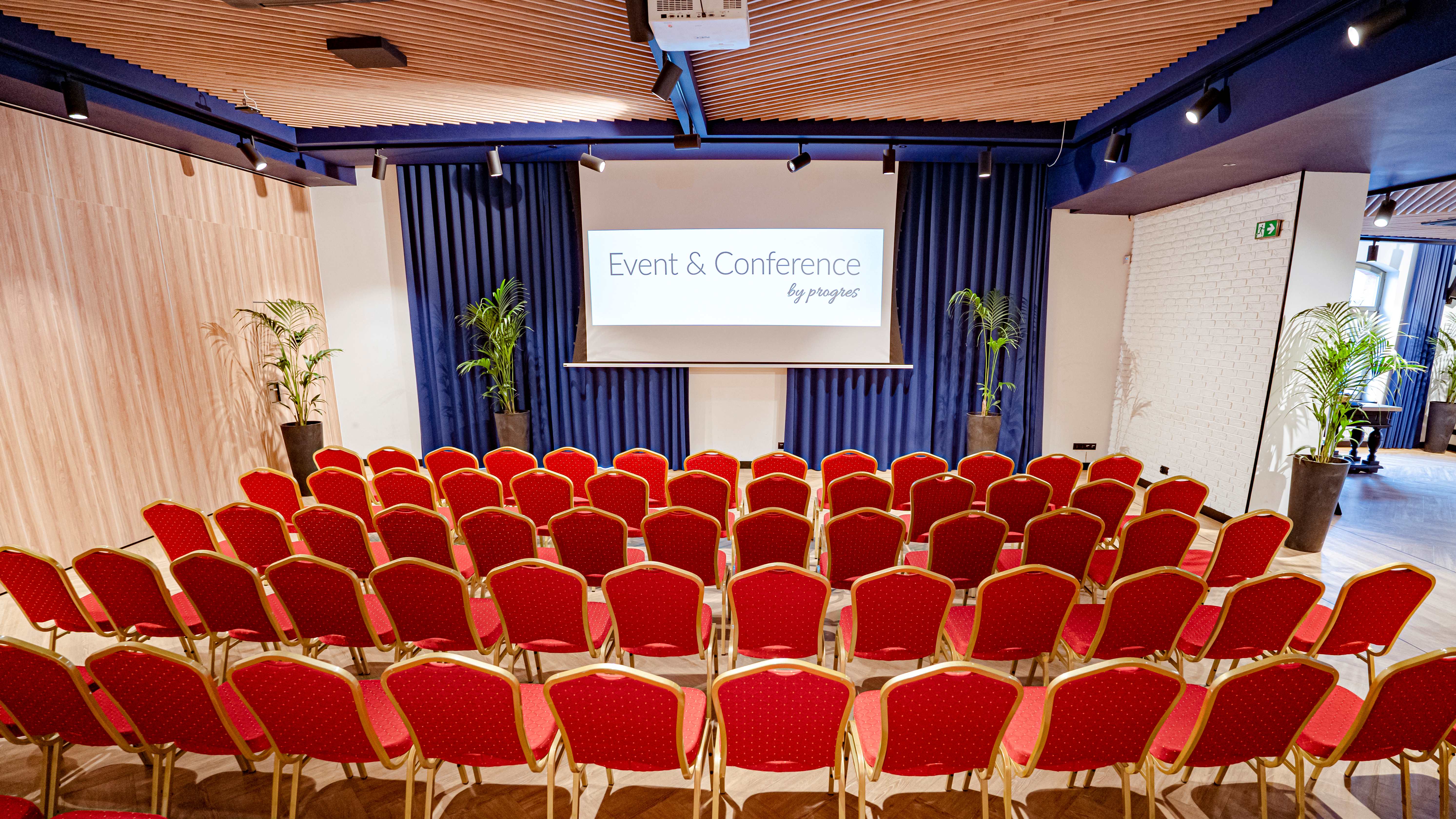 sala konferencyjna do 100 osób