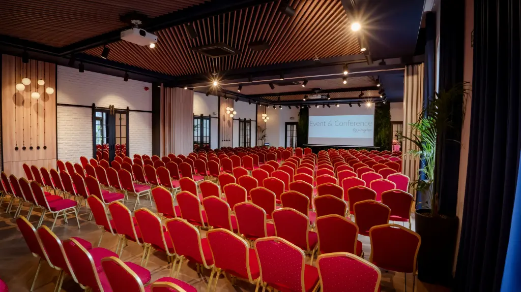 Sale szkoleniowe / zaplecze konferencyjne