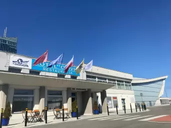 Zdjęcie obiektu Hotel Olivia**