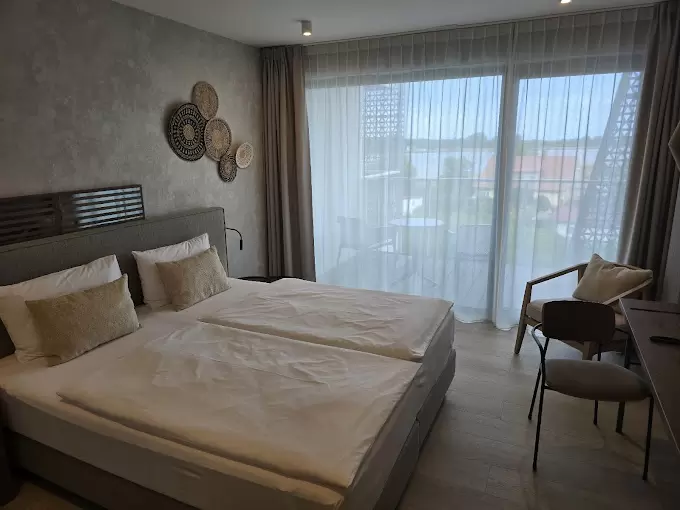 Baza noclegowa / pokoje hotelowe