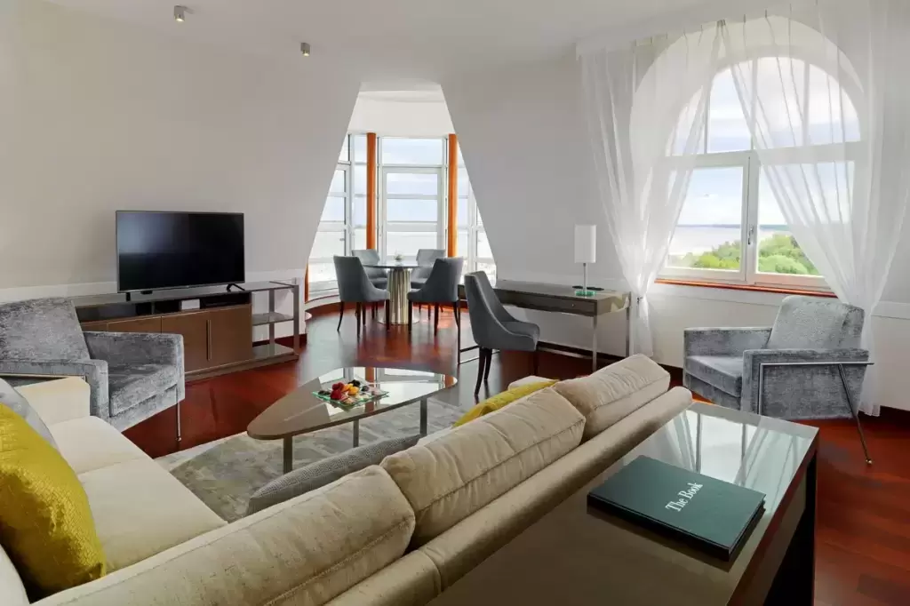 Baza noclegowa / pokoje hotelowe