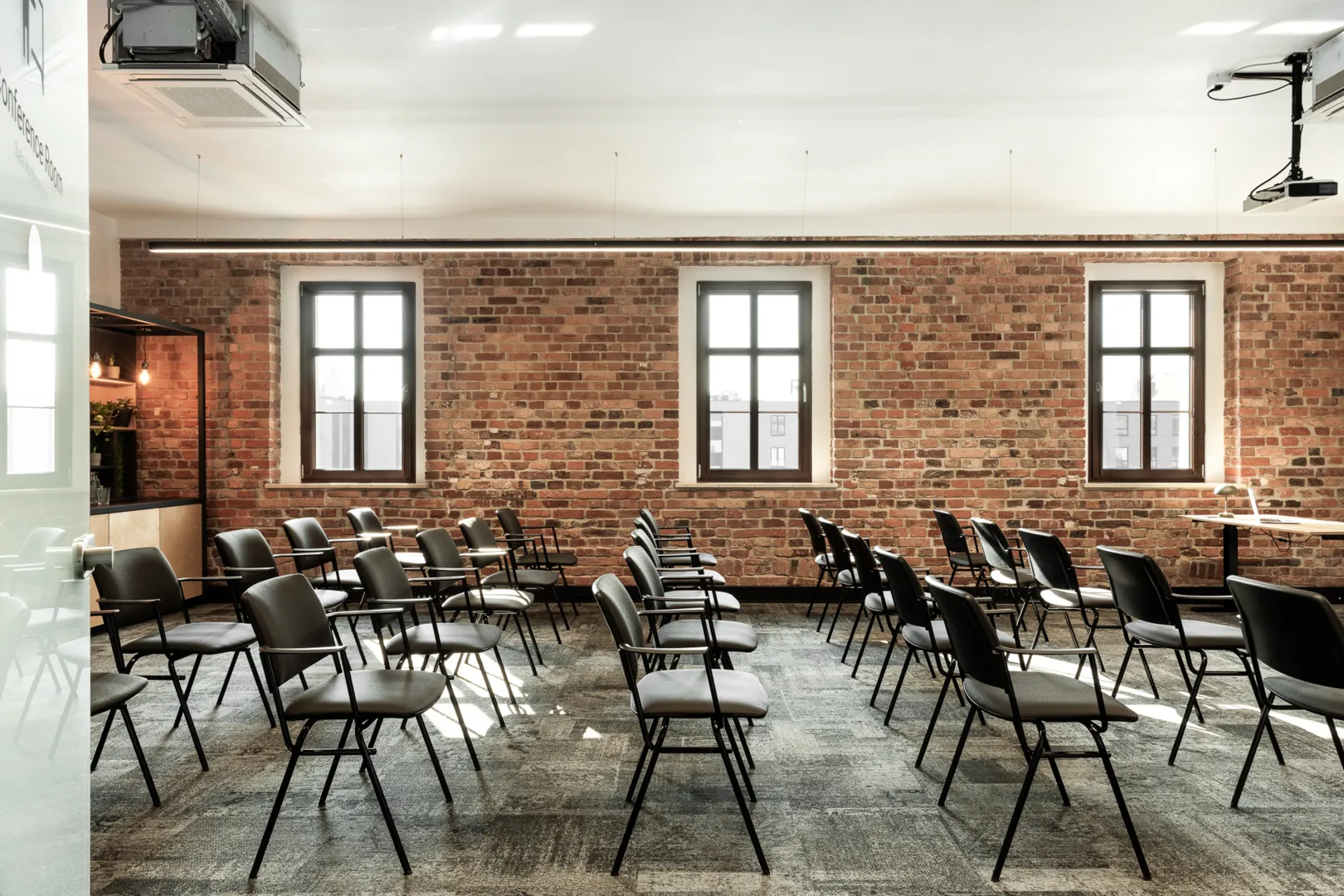 Wnętrze Sala konferencyjna Sky – zdjęcie 3