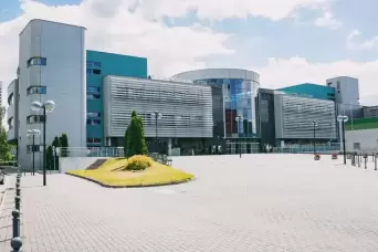 Zdjęcie obiektu Budynek Wydziału Prawa i Administracji Uniwersytetu Śląskiego