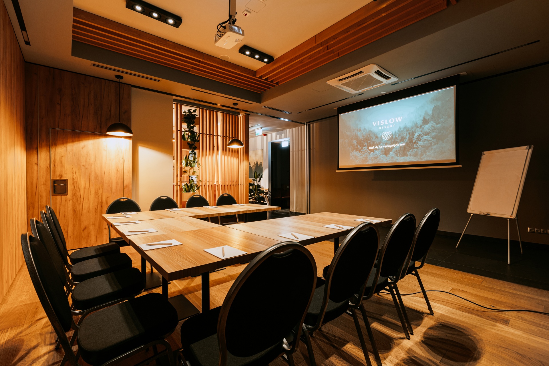 sala konferencyjna do 28 osób