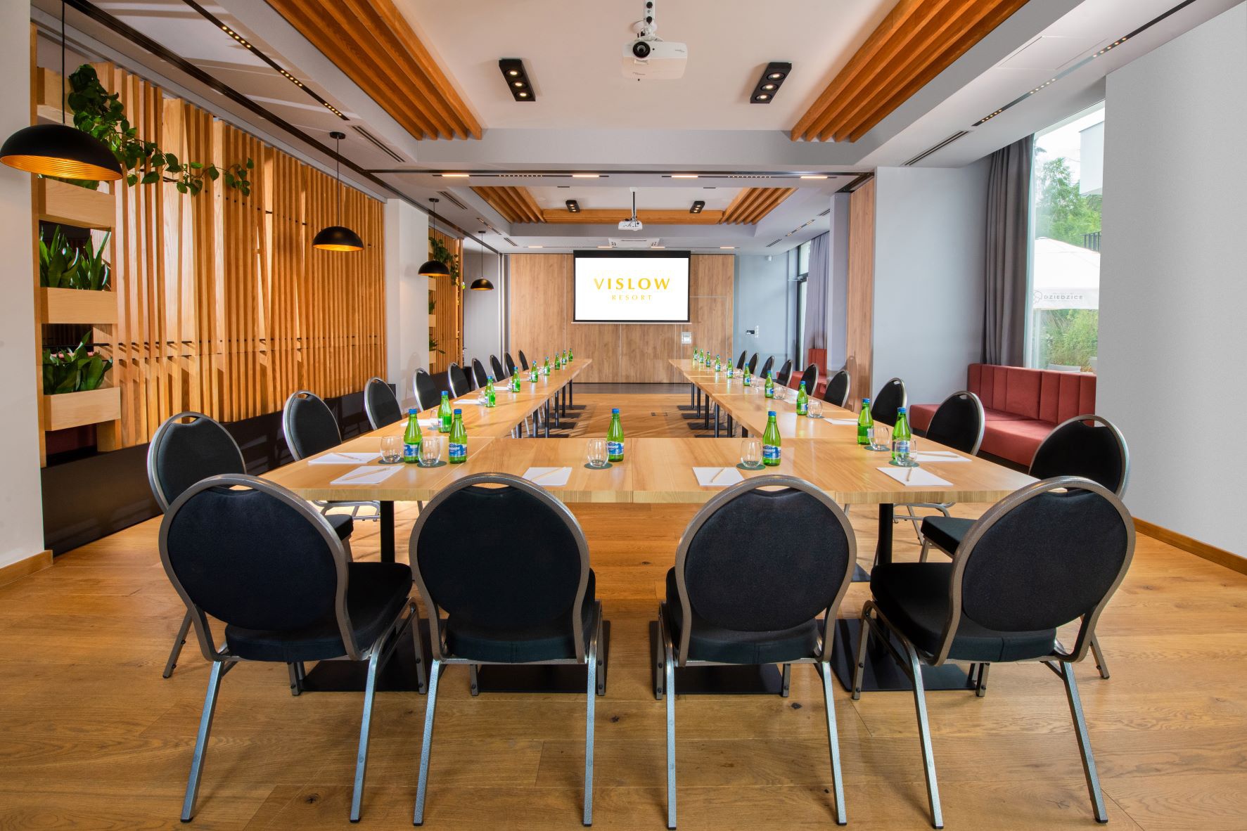 sala konferencyjna do 80 osób