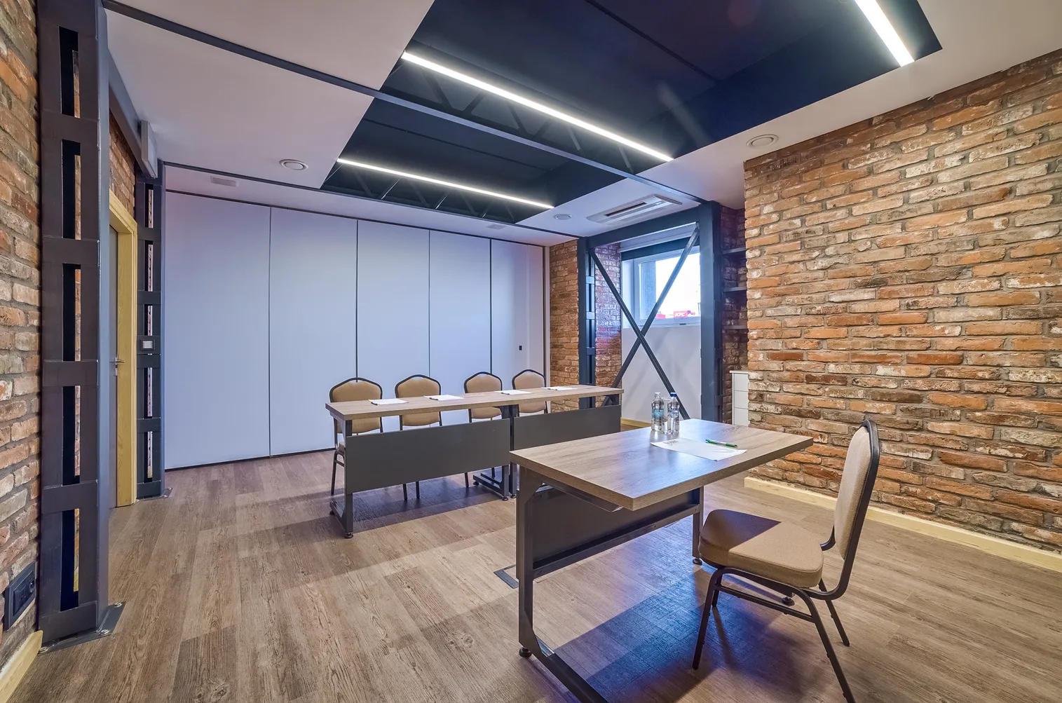 Hotel Scout*** - Sala Konferencyjna 2 moduły