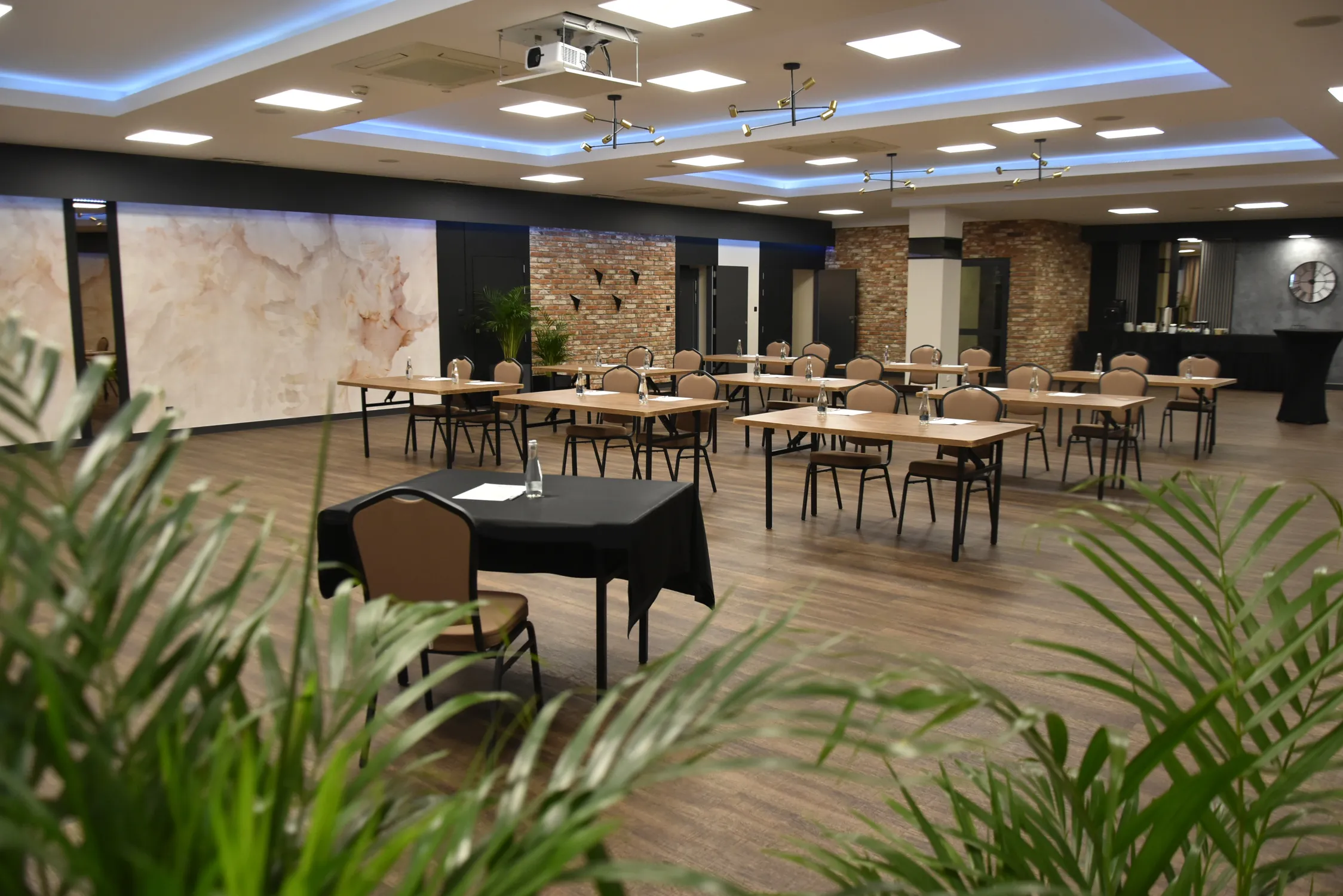 Hotel Scout*** - Sala Bankietowa - 4 moduły