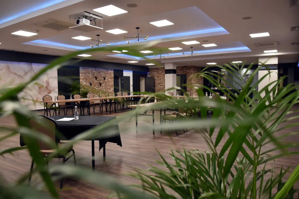 Sale szkoleniowe / zaplecze konferencyjne