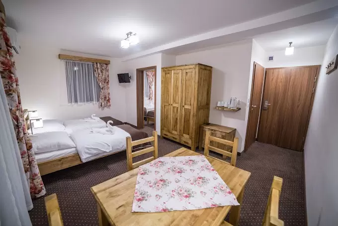 Baza noclegowa / pokoje hotelowe