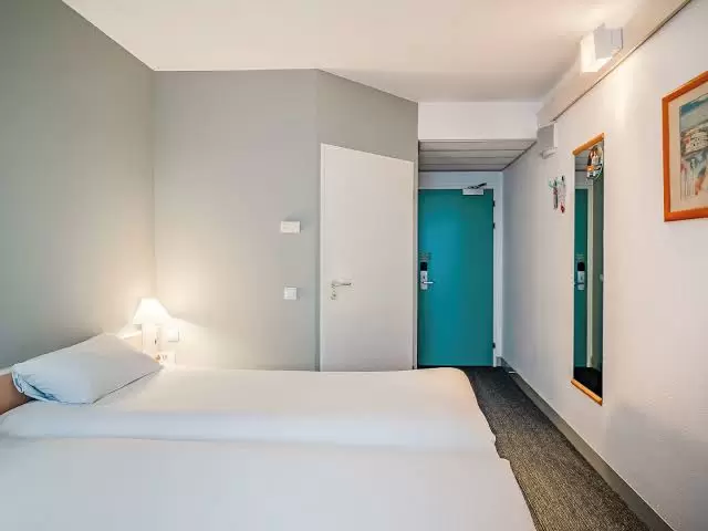 Baza noclegowa / pokoje hotelowe