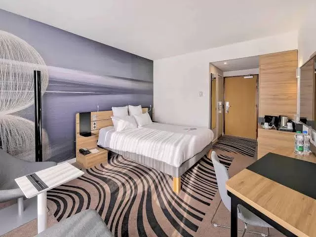 Baza noclegowa / pokoje hotelowe