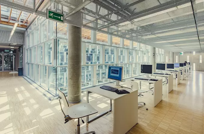 Sale szkoleniowe / zaplecze konferencyjne