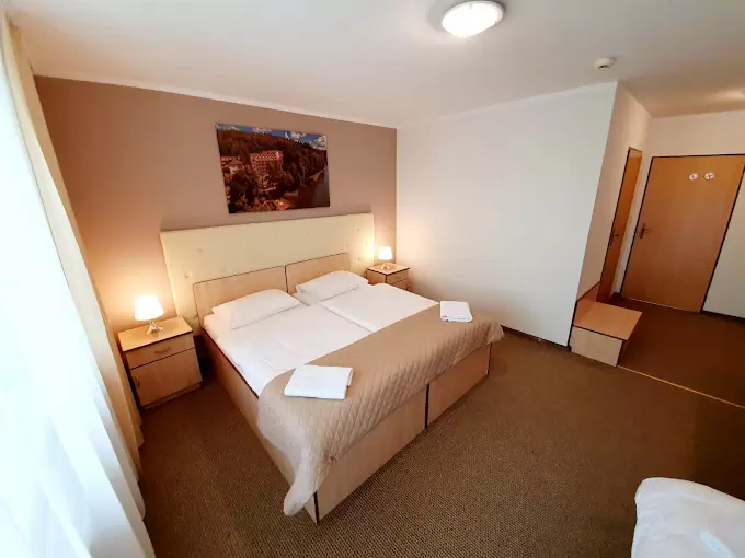 Baza noclegowa / pokoje hotelowe