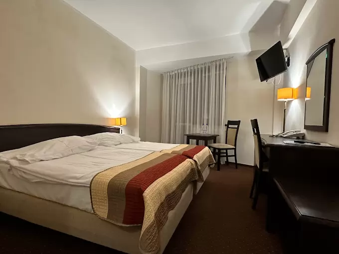 Baza noclegowa / pokoje hotelowe