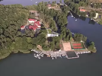 Zdjęcie obiektu Guzianka. Ośrodek szkoleniowo-wypoczynkowy***