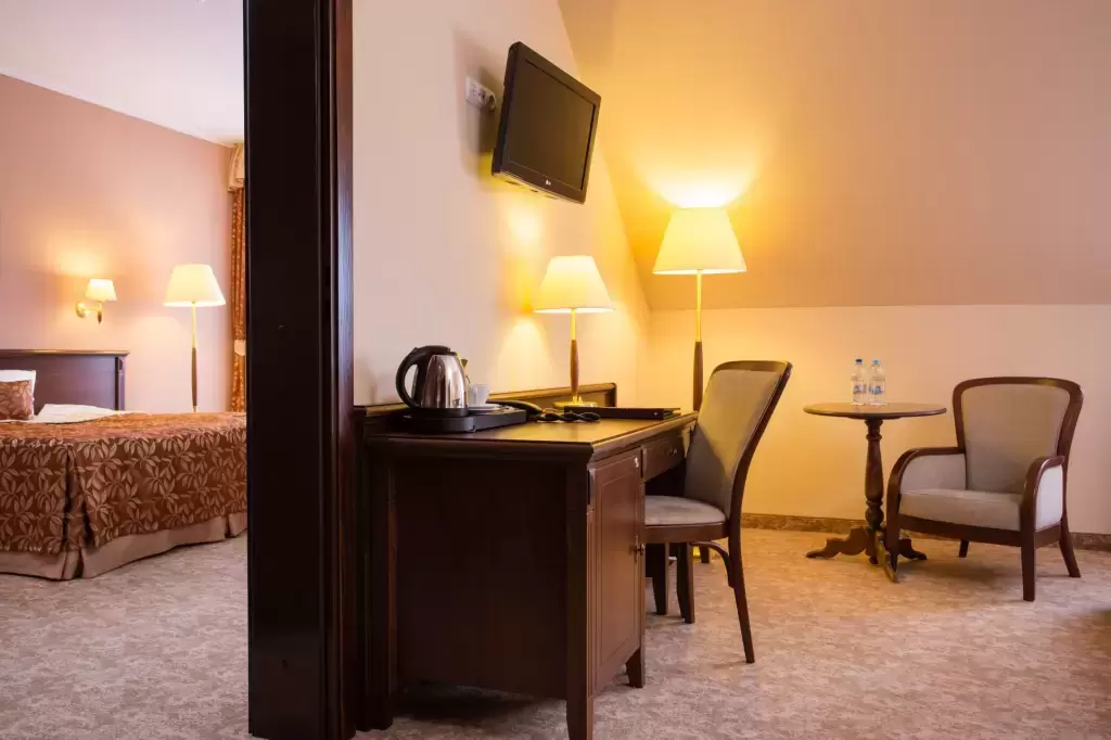 Baza noclegowa / pokoje hotelowe