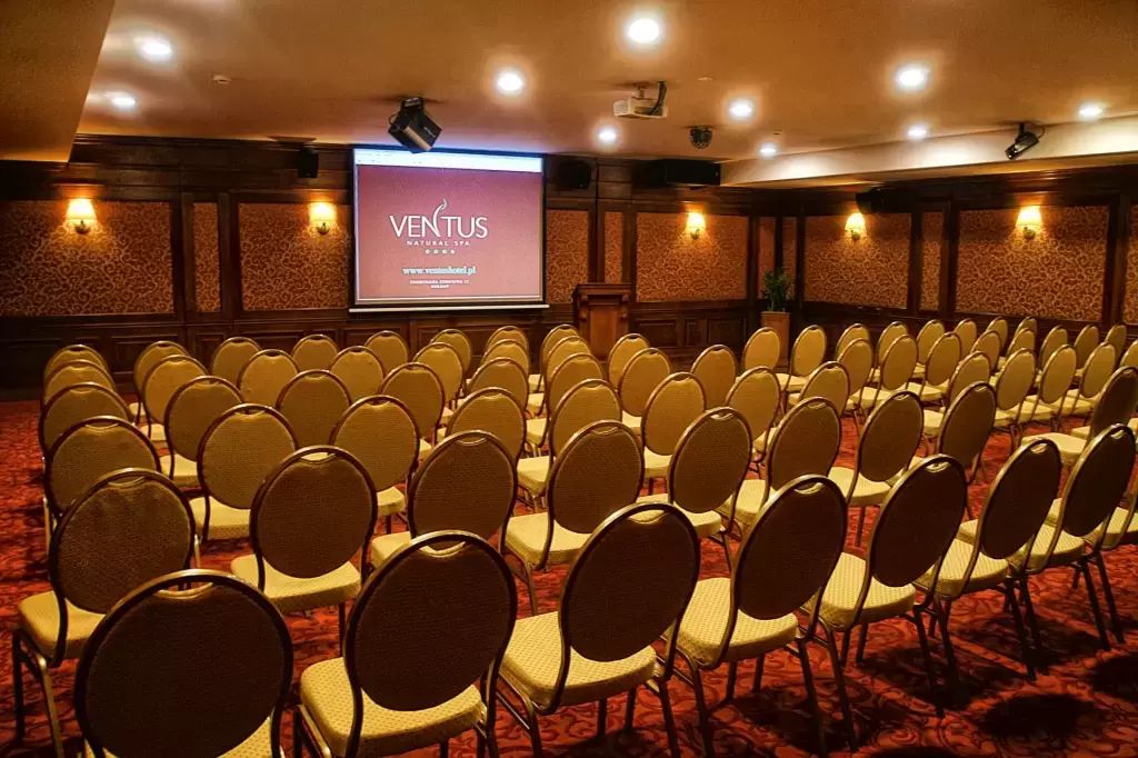 Sale szkoleniowe / zaplecze konferencyjne