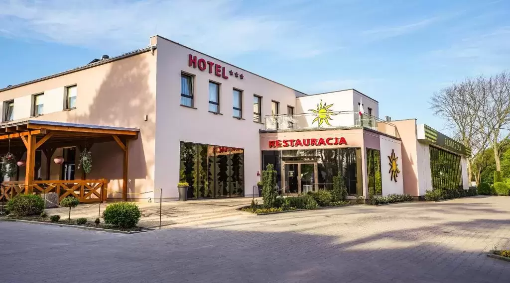 Hotel i Restauracja ,,Słoneczna***