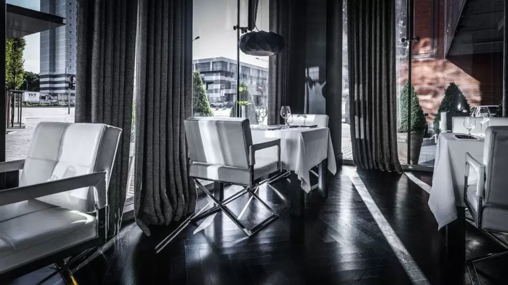 Konferencje i bankiety / restauracje hotelowe