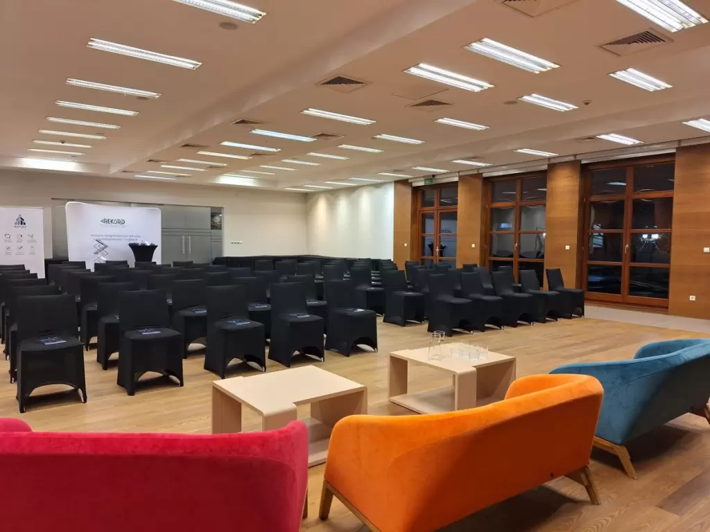 Sale szkoleniowe / zaplecze konferencyjne