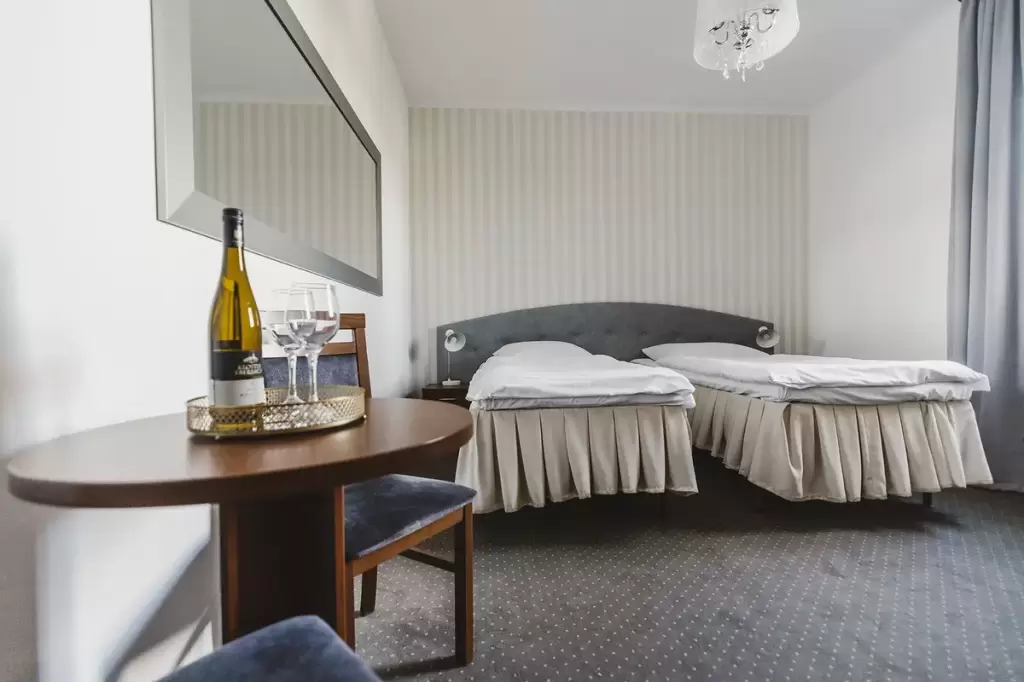 Baza noclegowa / pokoje hotelowe