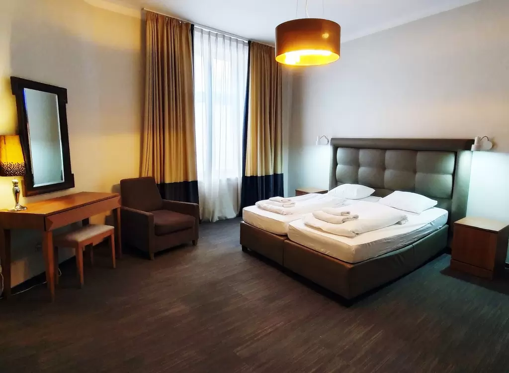 Baza noclegowa / pokoje hotelowe