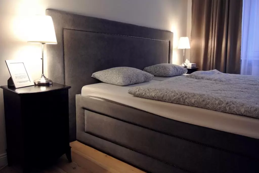 Baza noclegowa / pokoje hotelowe