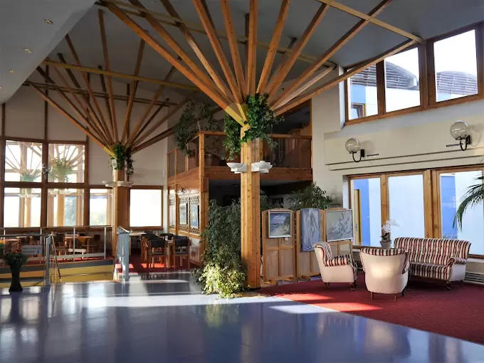 Konferencje i bankiety / restauracje hotelowe