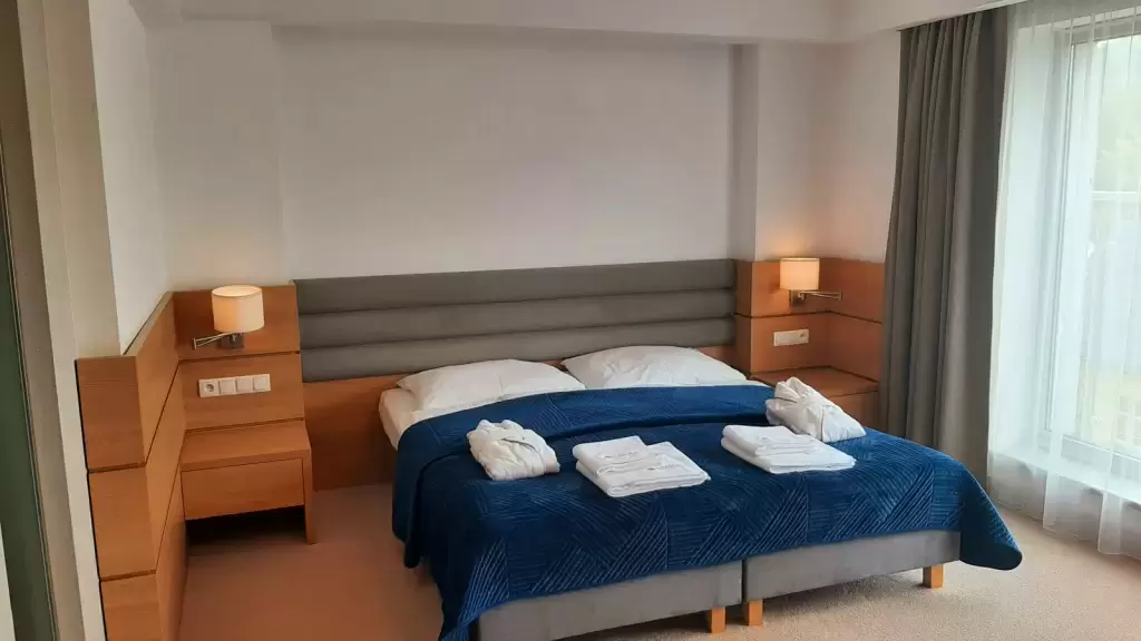 Baza noclegowa / pokoje hotelowe