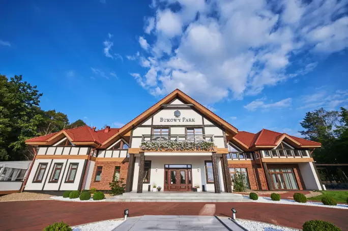 Bukowy Park - Hotel & Restauracja