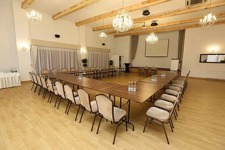 Sale szkoleniowe / zaplecze konferencyjne